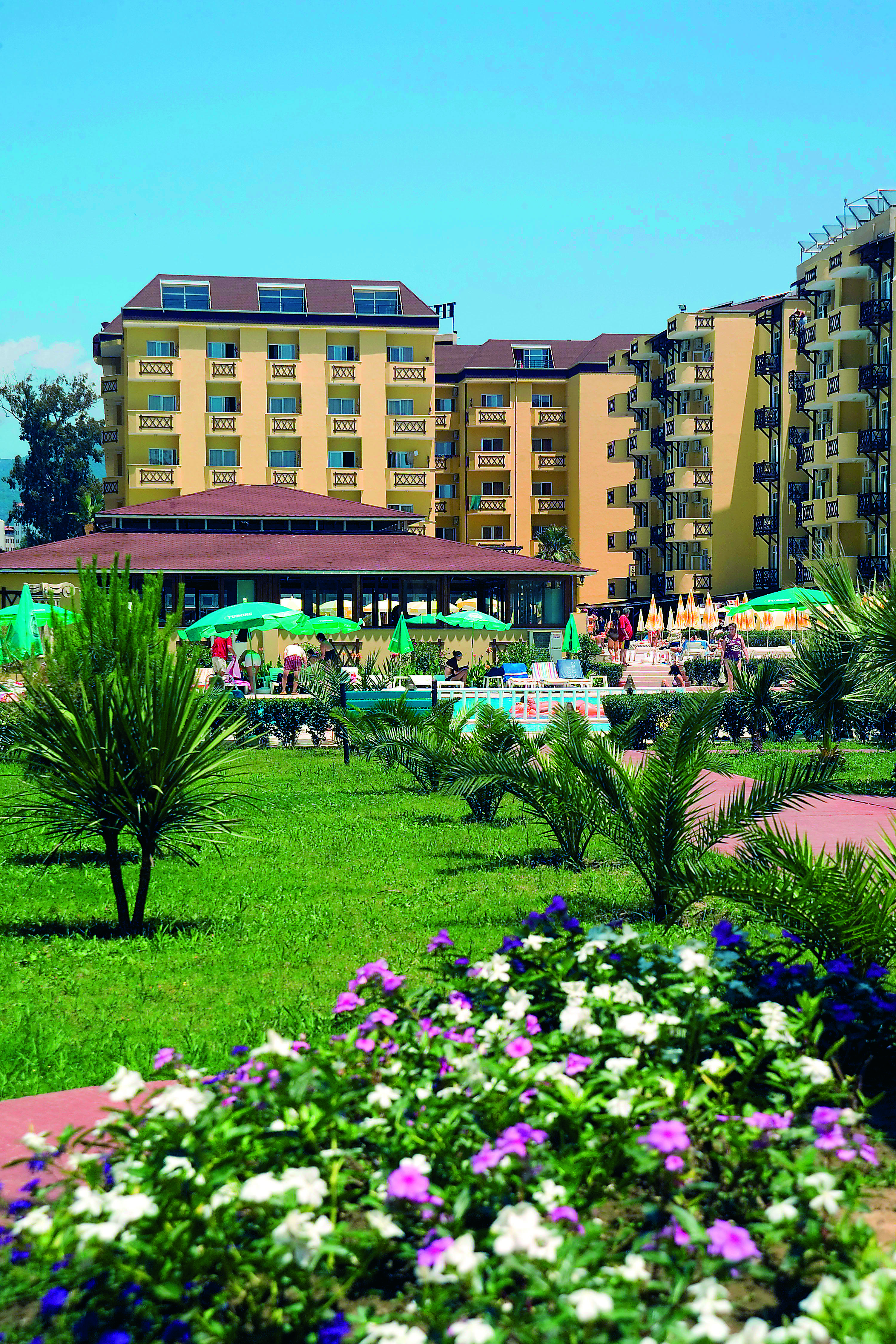 Hotel Titan Garden Ultra All Inclusive Konaklı Exterior foto