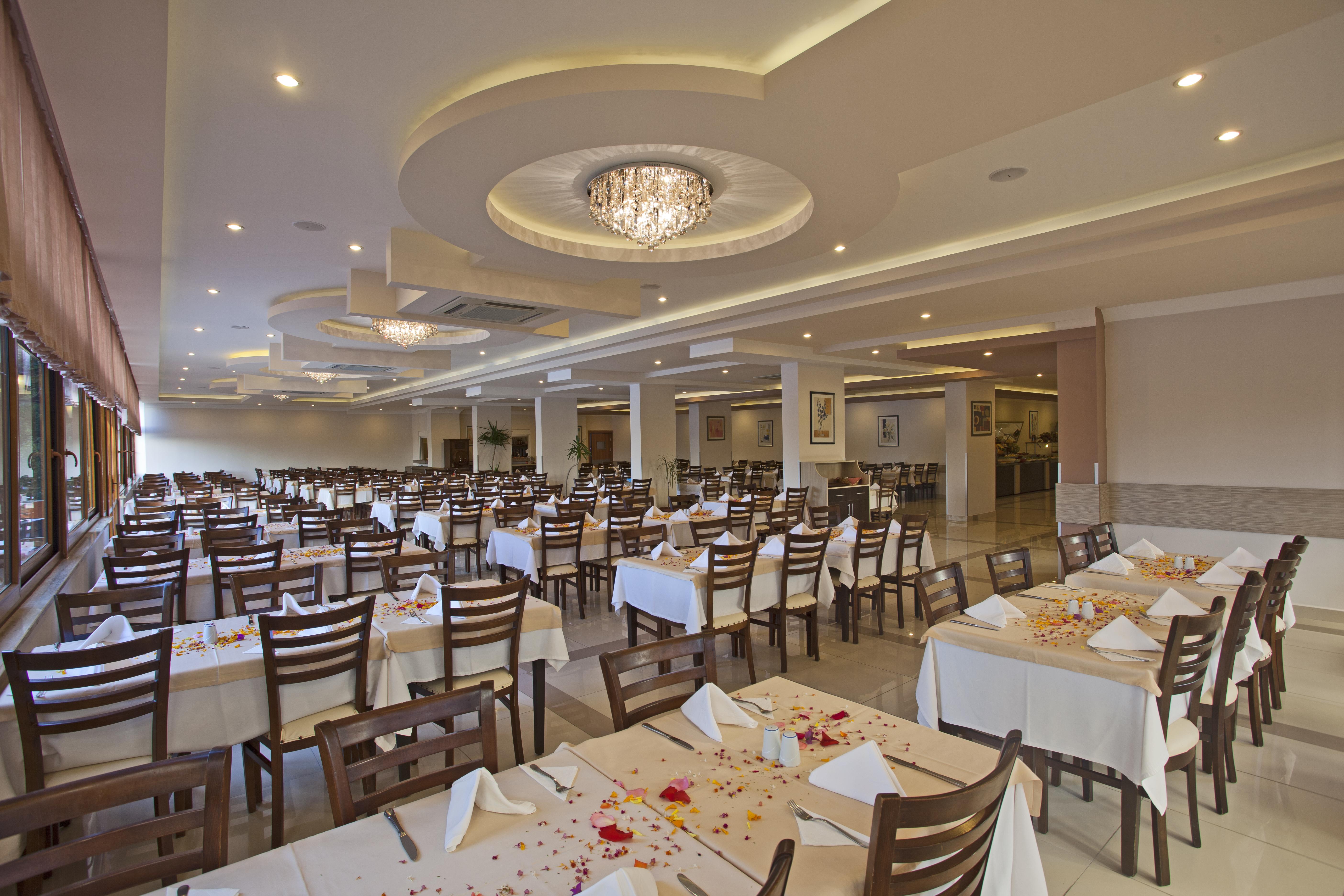 Hotel Titan Garden Ultra All Inclusive Konaklı Exterior foto