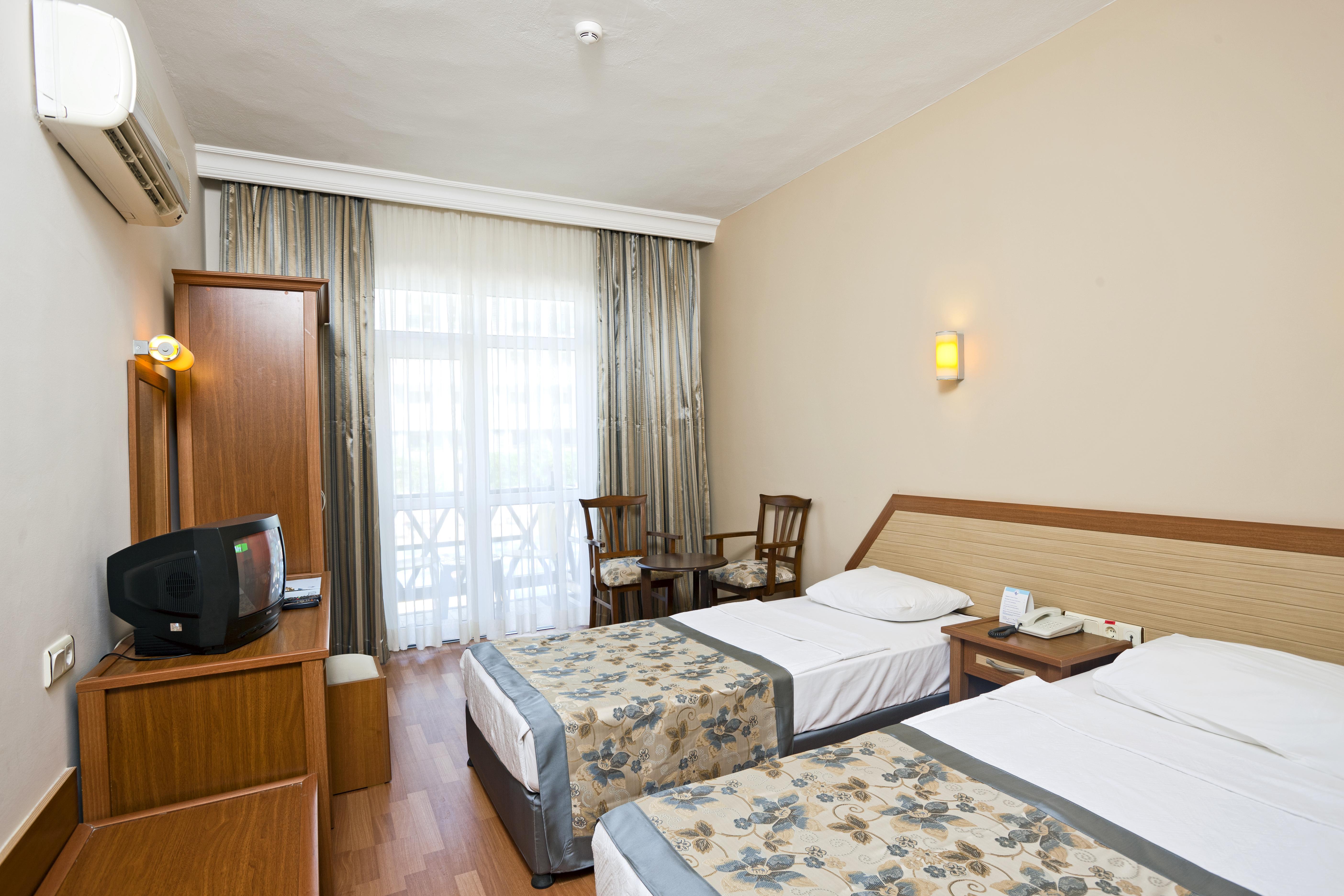 Hotel Titan Garden Ultra All Inclusive Konaklı Exterior foto