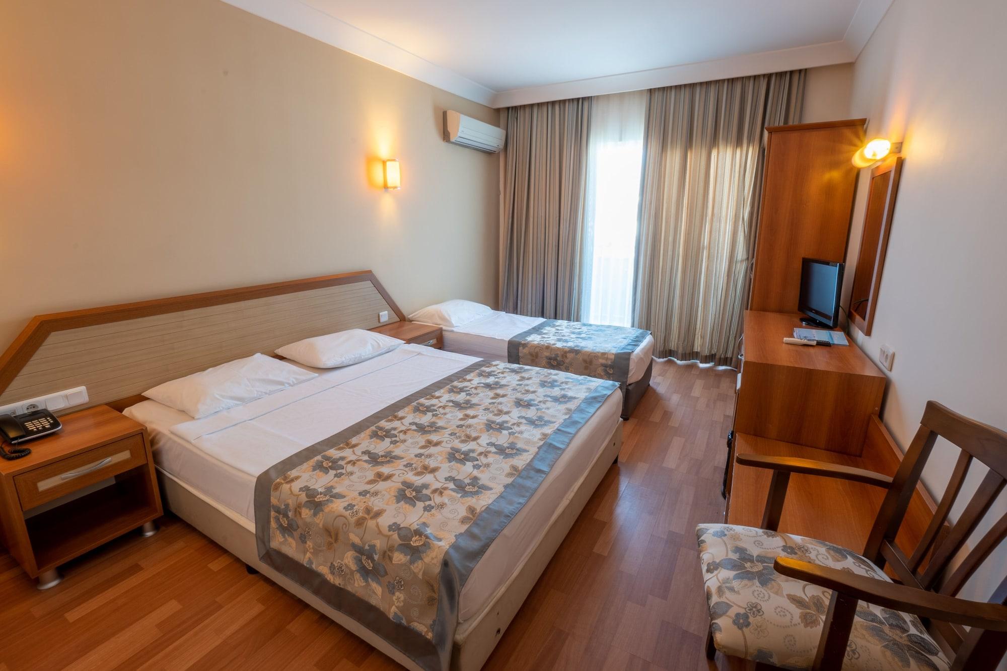 Hotel Titan Garden Ultra All Inclusive Konaklı Exterior foto